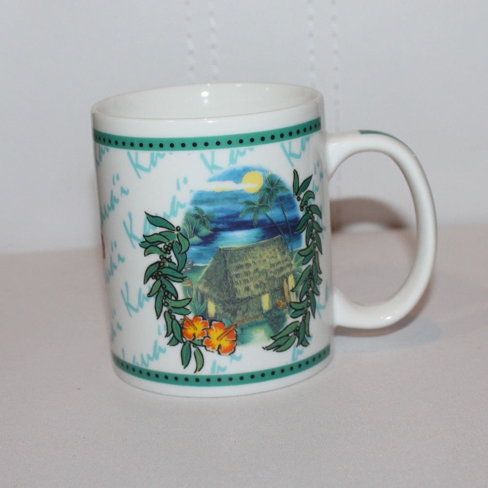 Hilo Hattie Kauai white coffee mug 11oz Hawaii grass shack Island Heritage 2002